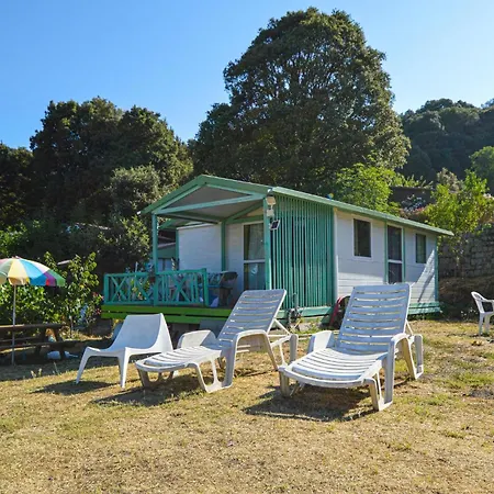 Κάμπινγκ 2 Bedroom Awesome Stacaravan In Casalabriva
